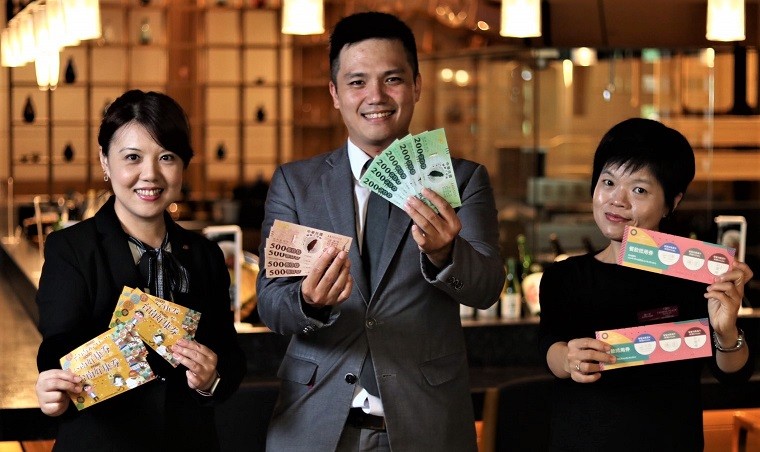 台南大員皇冠假日酒店，使用振興3倍卷用餐滿千送600。