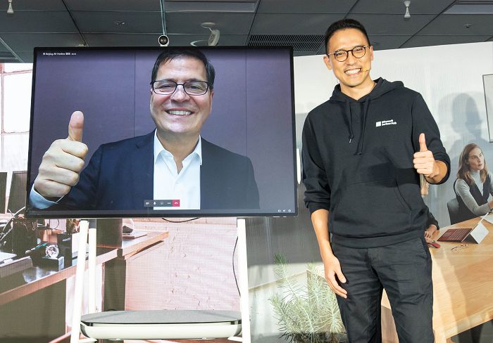 Surface Hub 2S集視訊會議、團隊協作與商務需求於一體，50吋版本建議售價新台幣298,788元。